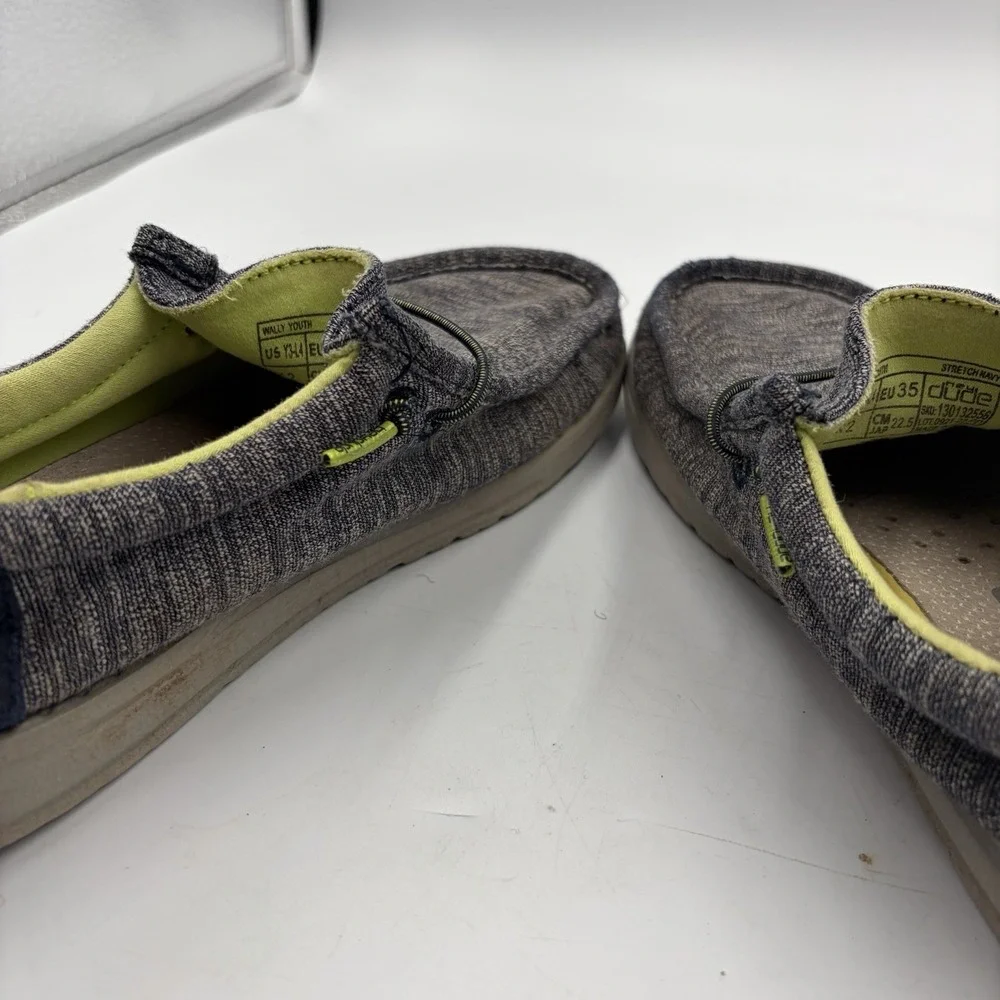 Hey Dude Boy Shoes Youth Y3-L4 Wally Gray Stretch Slip On Loafer Casual School